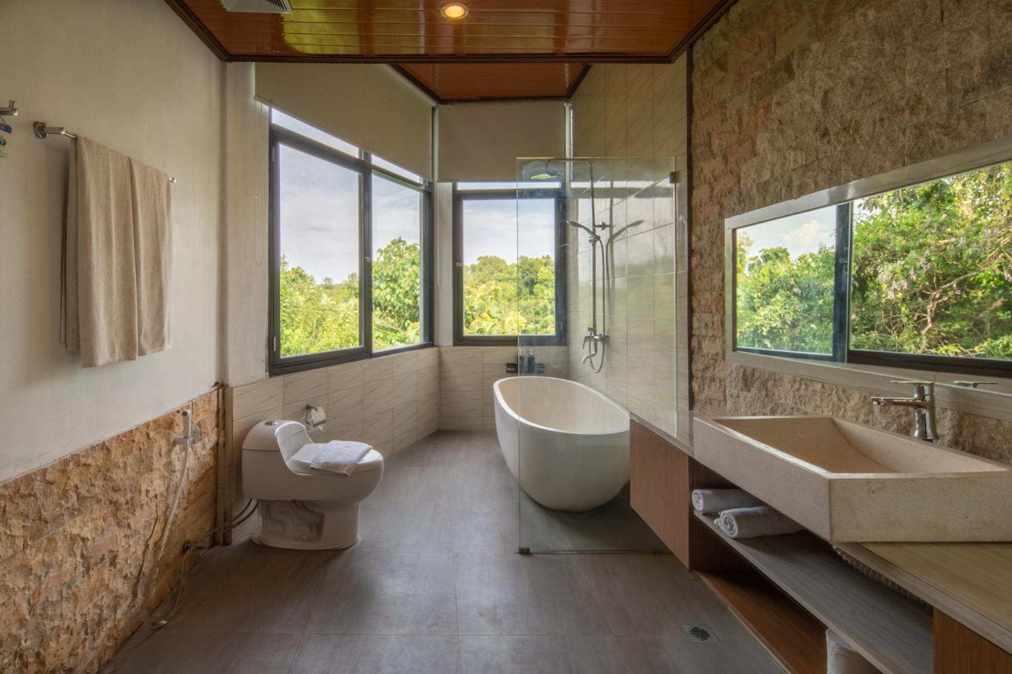 Abasan Hill Hotel And Spa Toyapakeh Luaran gambar