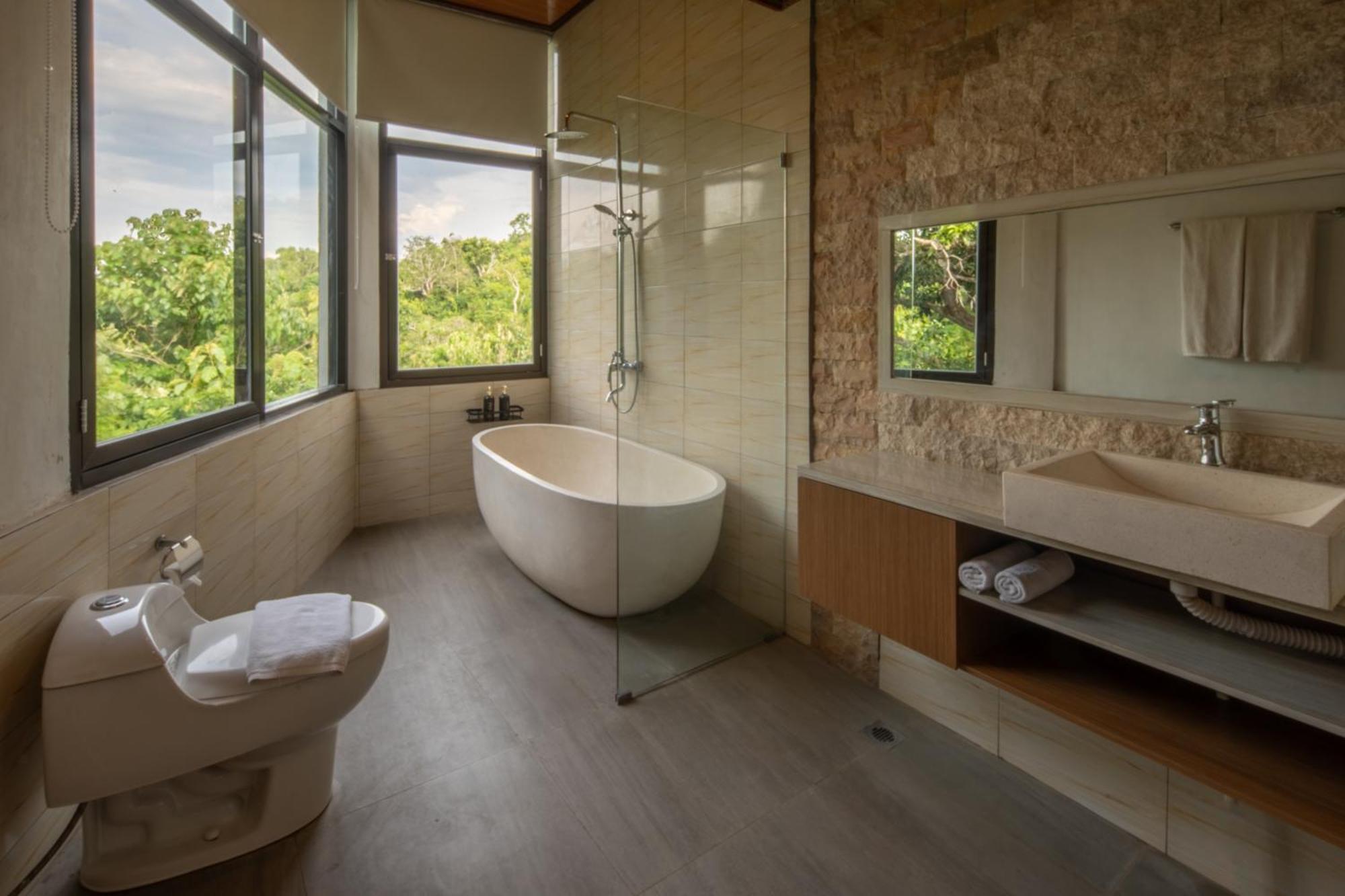Abasan Hill Hotel And Spa Toyapakeh Luaran gambar